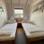 N7 Haus Mit Terrasse Und Garten An Der Nordsee By Interhome 펜션 *