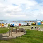 N7 Haus Mit Terrasse Und Garten An Der Nordsee By Interhome 펜션 Grosswurden